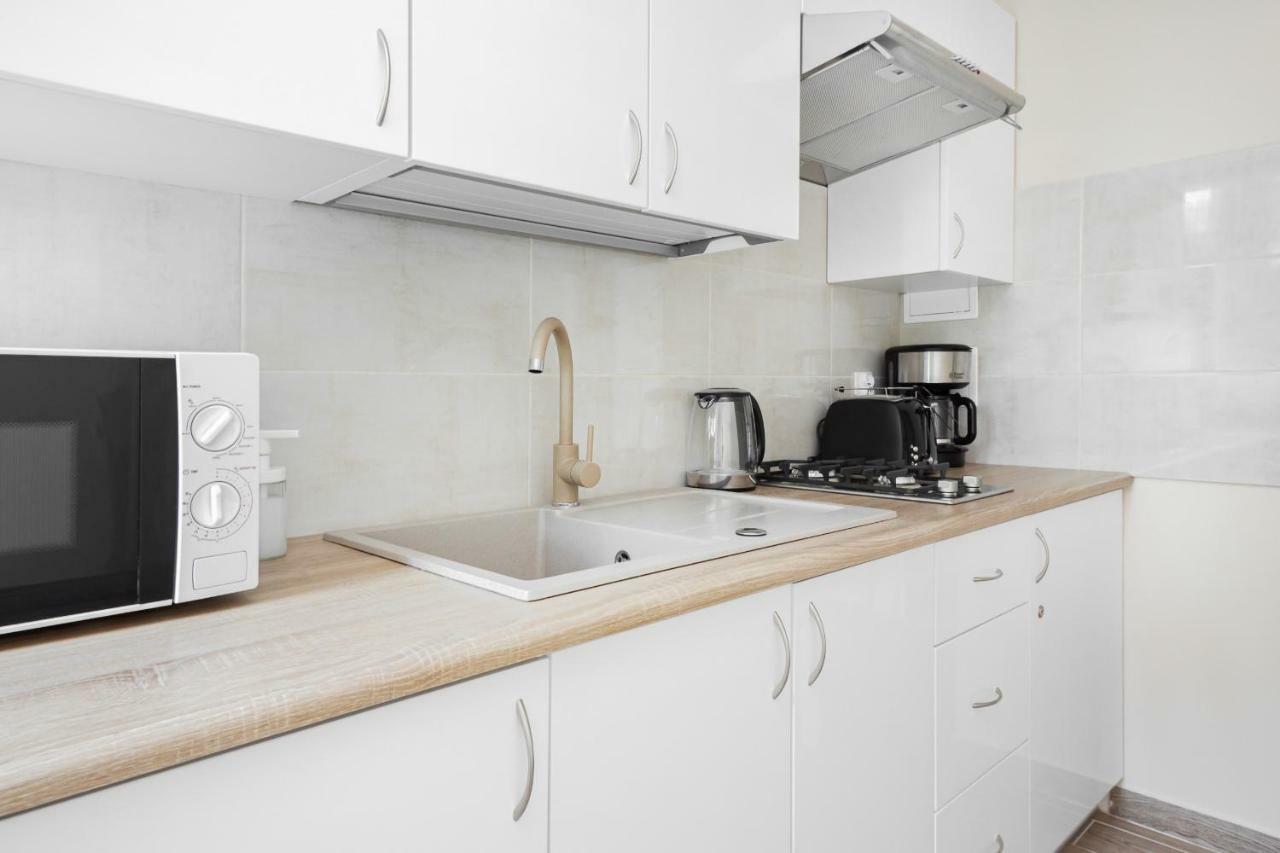 Apartments Warsaw Solidarnosci By Renters Экстерьер фото